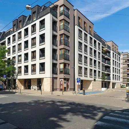 Apartament Centrum Miasta Parking By Rent Like شقة بوزنان